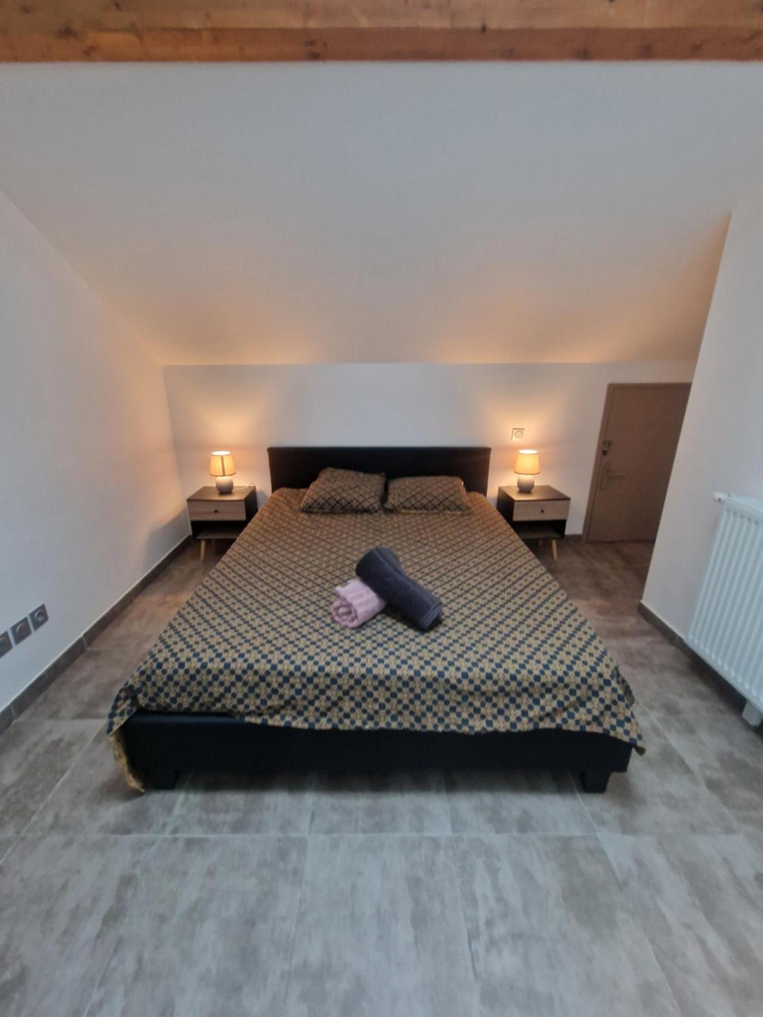 Ferienwohnung Superbe T2 Duplex Vue Sur Les Montagnes Chorges Exterior foto